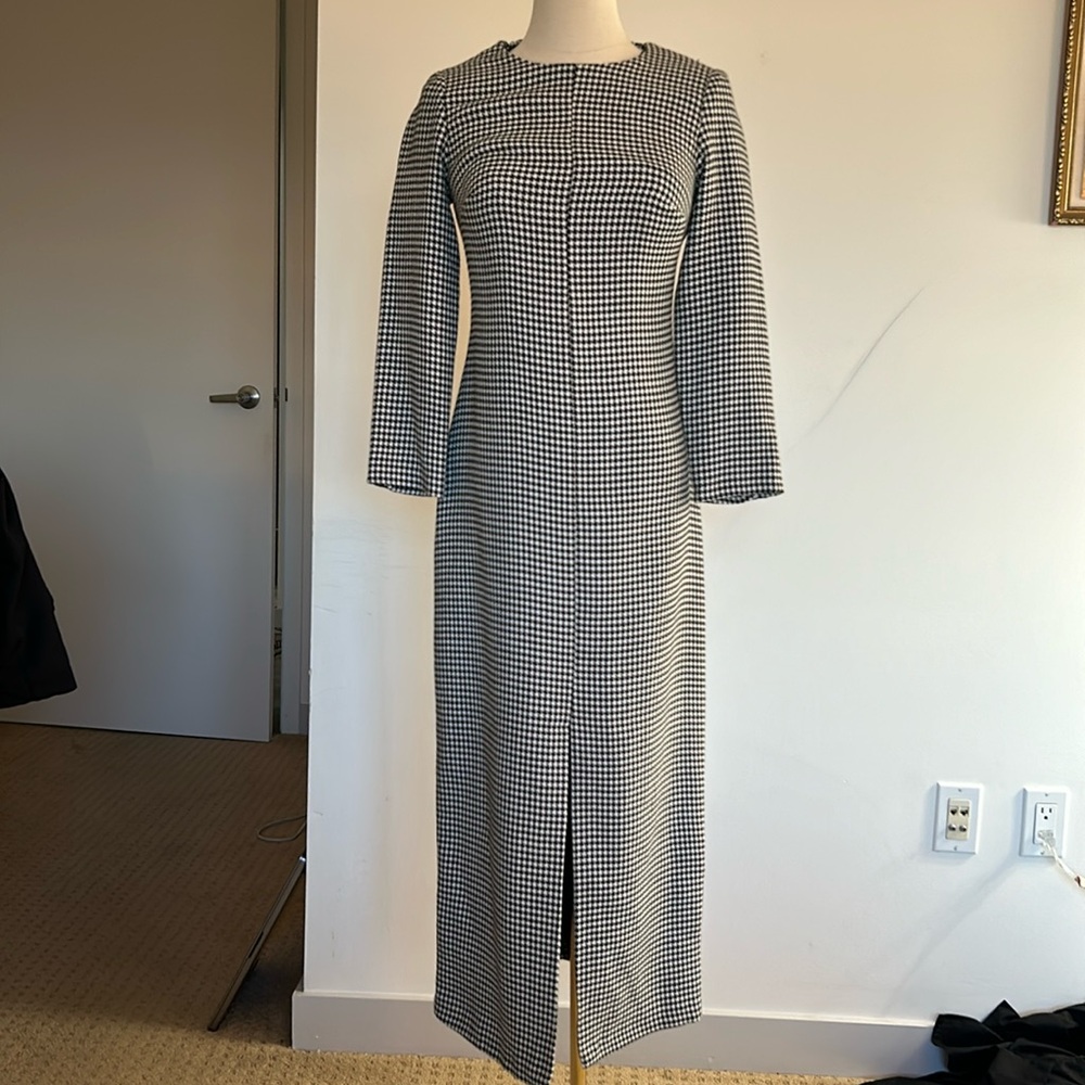 Size XS Zara houndstooth midi dress with front slit